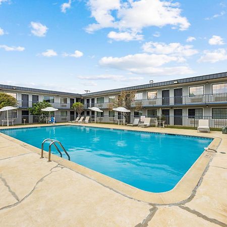 Americas Best Value Inn Fort Worth/Hurst Richland Hills Экстерьер фото