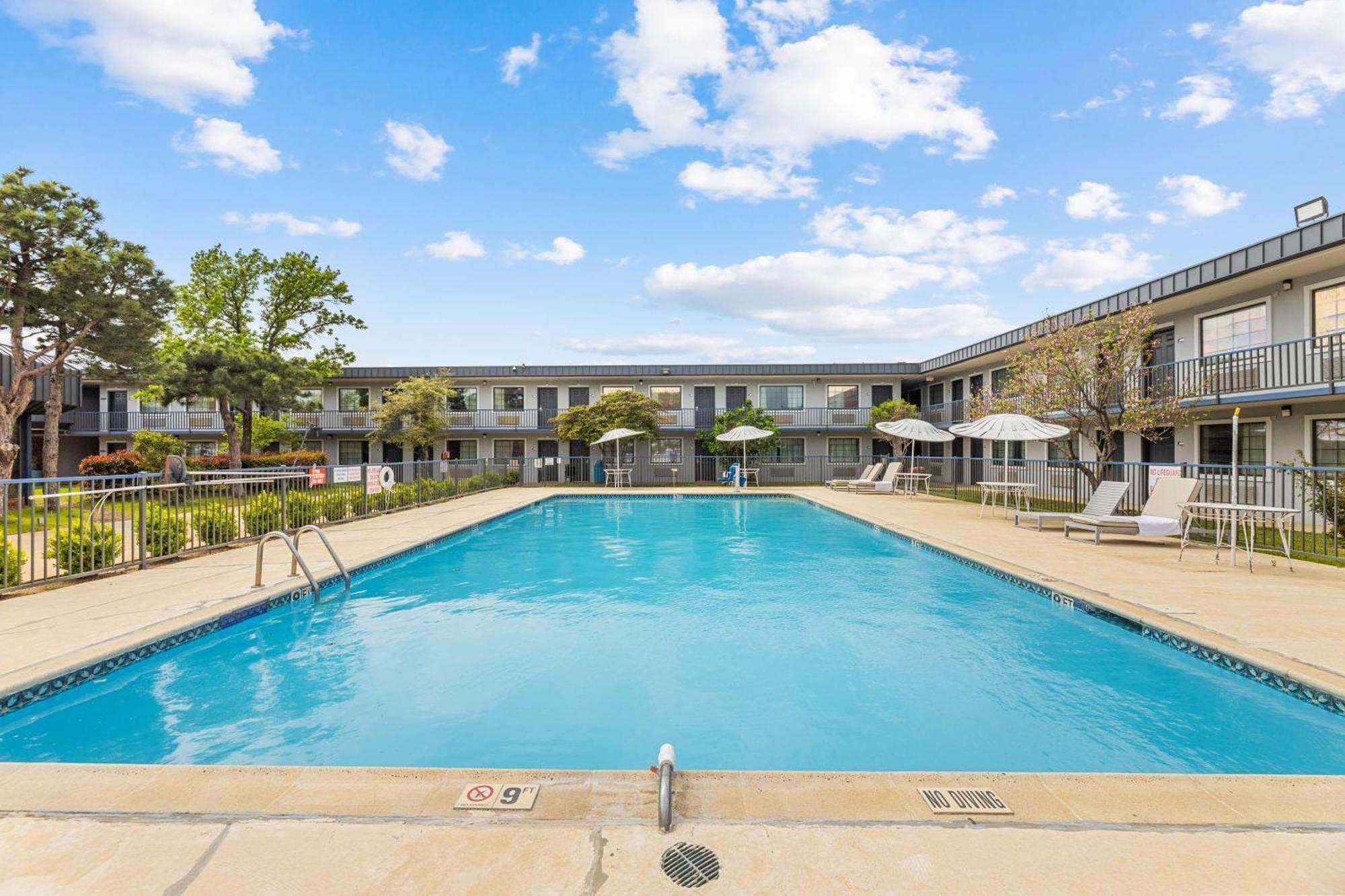 Americas Best Value Inn Fort Worth/Hurst Richland Hills Экстерьер фото