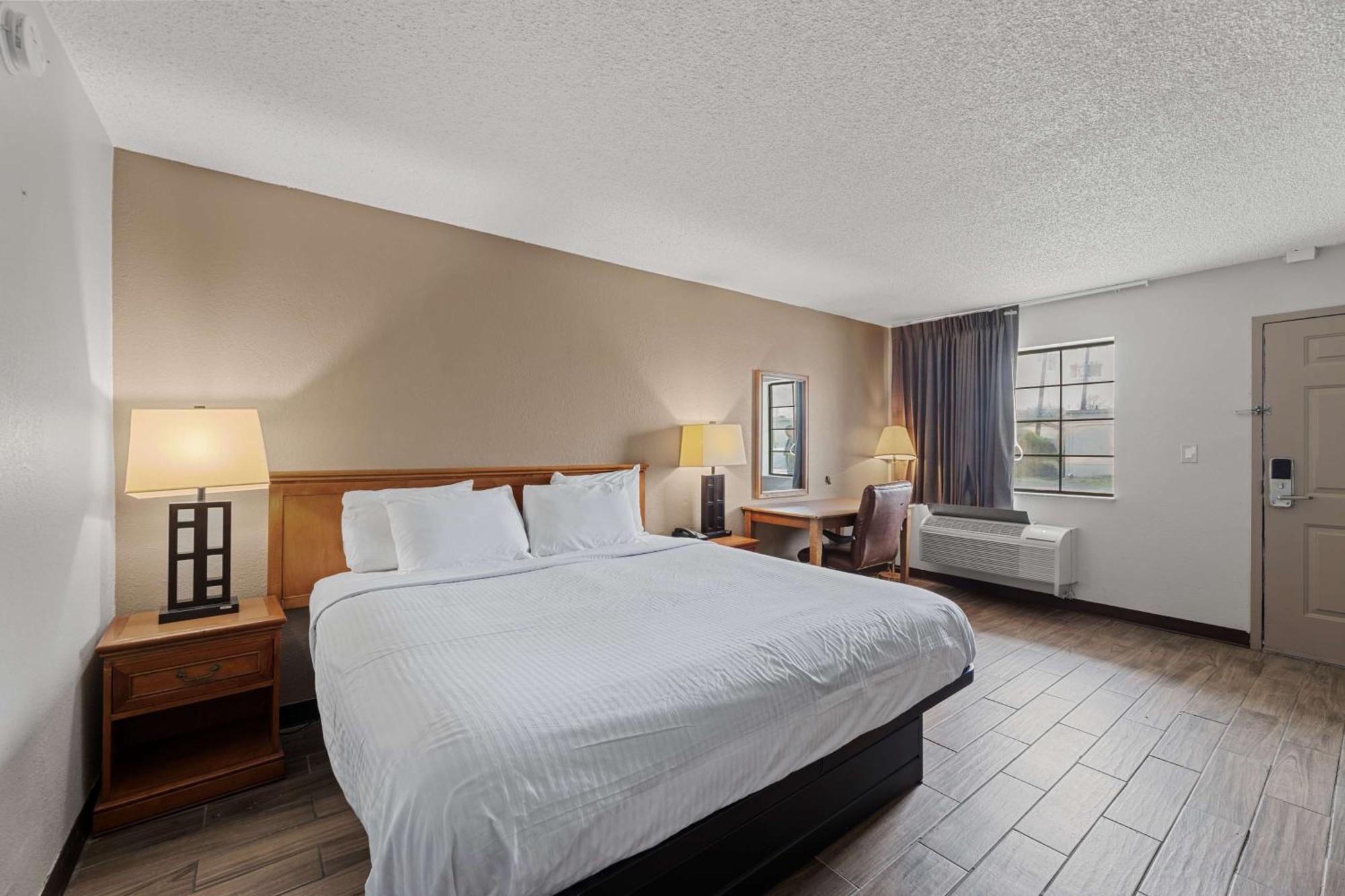 Americas Best Value Inn Fort Worth/Hurst Richland Hills Экстерьер фото