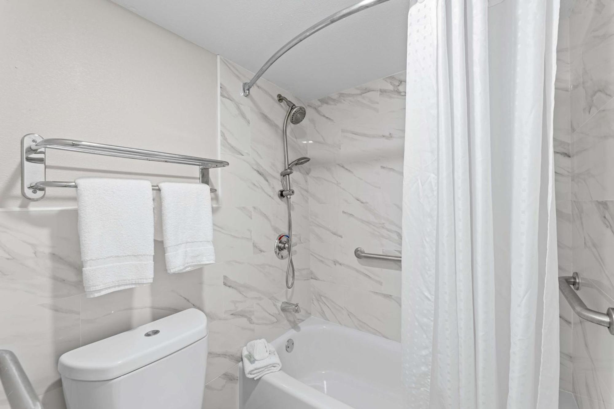 Americas Best Value Inn Fort Worth/Hurst Richland Hills Экстерьер фото