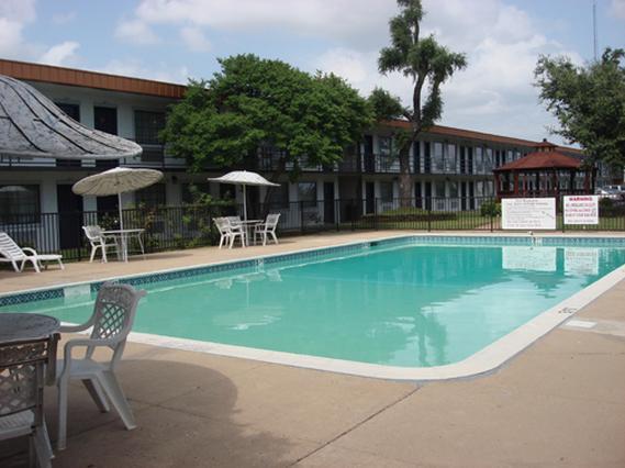 Americas Best Value Inn Fort Worth/Hurst Richland Hills Удобства фото